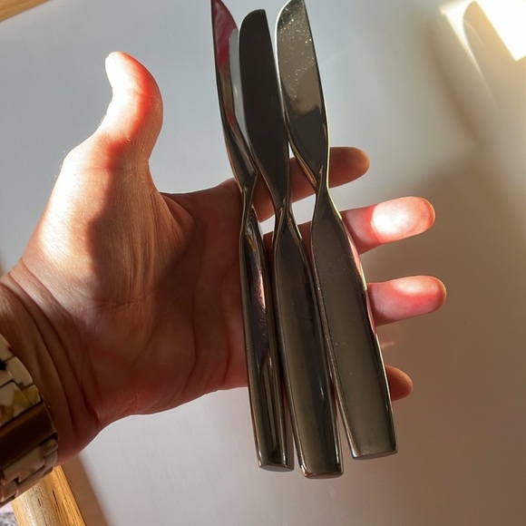 Sasaki Ward Bennett Omni
Stainless Flatware Modernist Set Of Three Knives - Picture 8 of 8